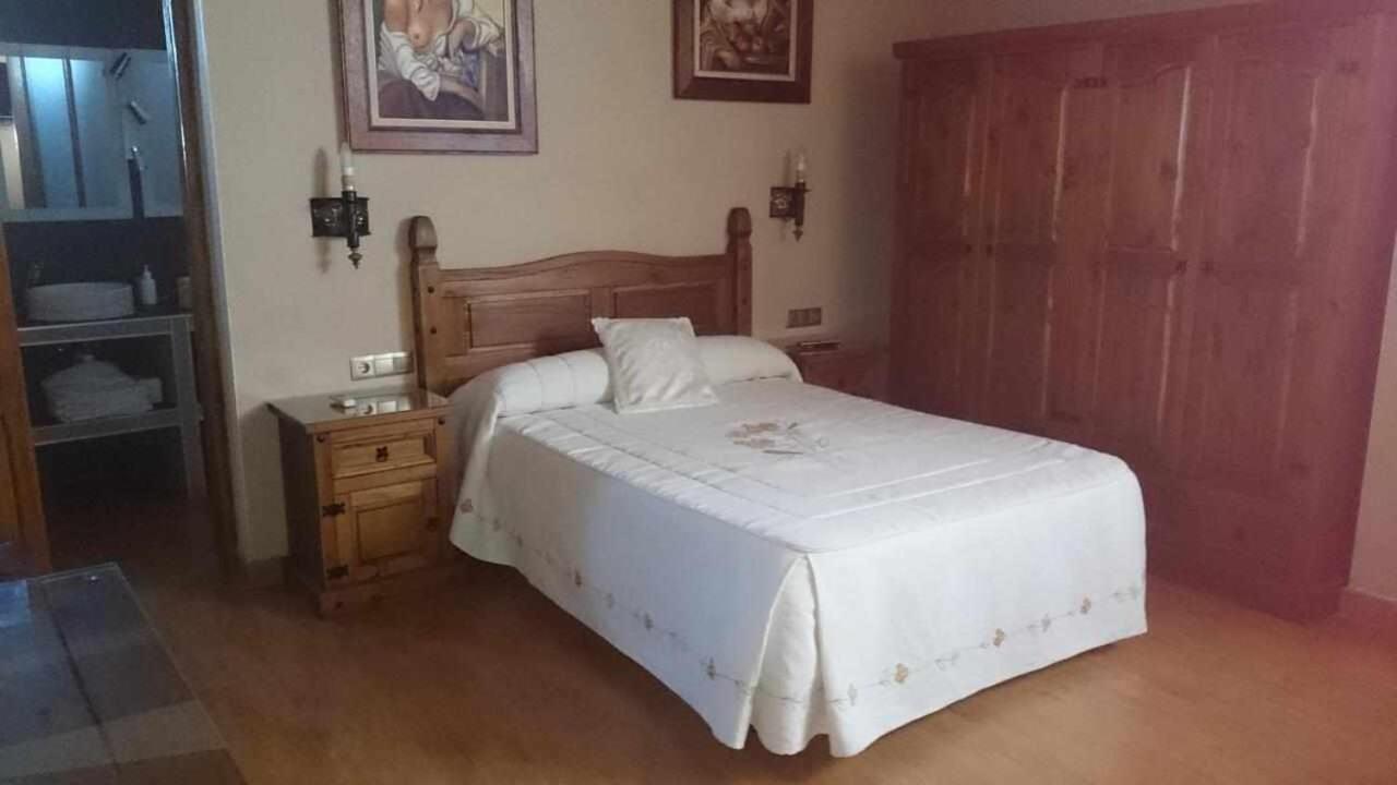 Casa Rural La Del Alba Seria Argamasilla de Alba エクステリア 写真