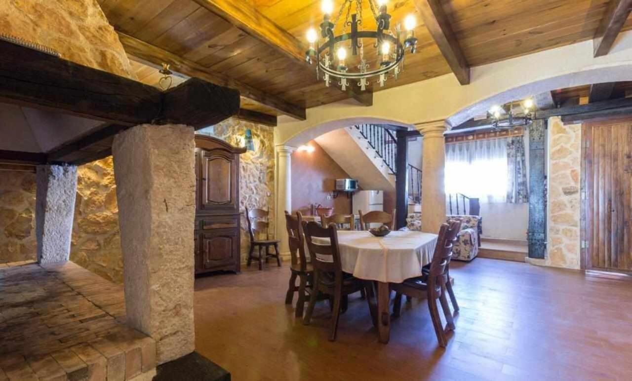 Casa Rural La Del Alba Seria Argamasilla de Alba エクステリア 写真