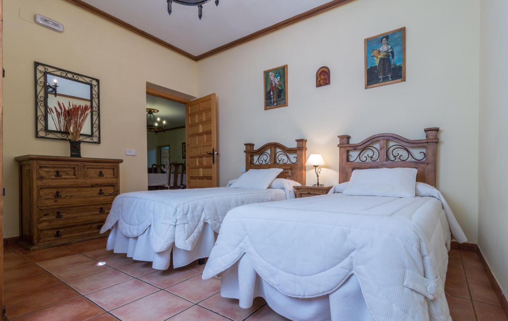Casa Rural La Del Alba Seria Argamasilla de Alba エクステリア 写真